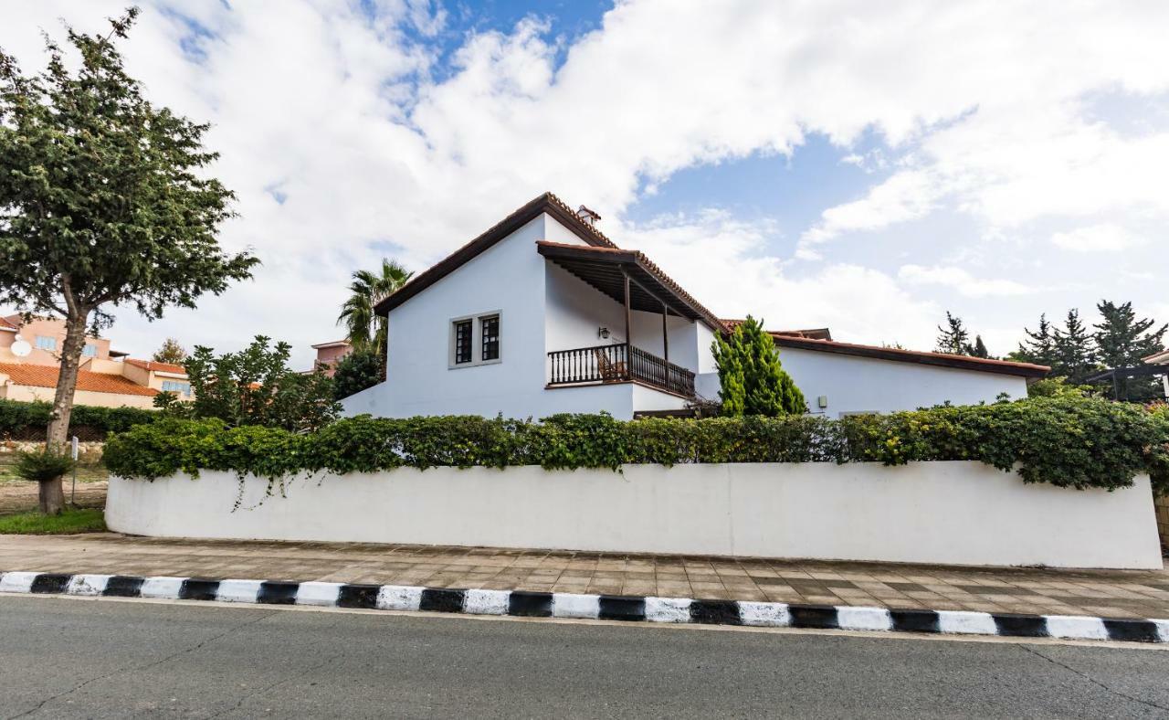Villa Papaya Paphos Esterno foto